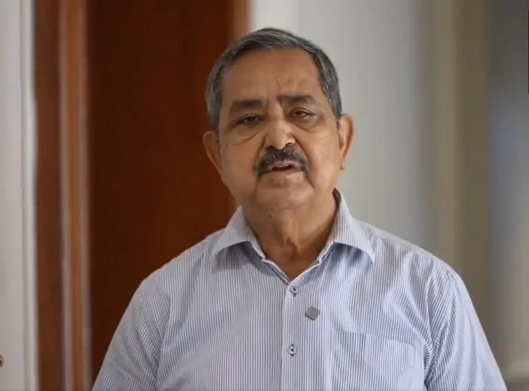 अशोक लाहिड़ी नीति आयोग उपाध्यक्ष