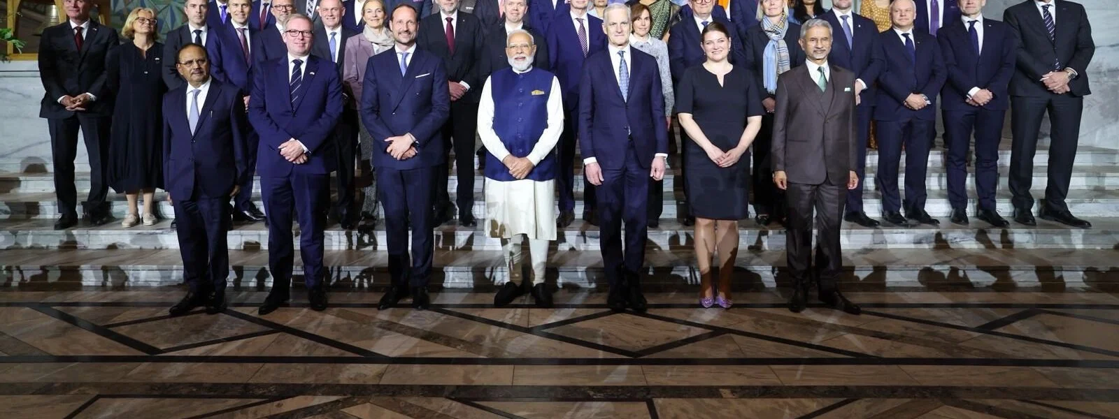 प्रधानमंत्री मोदी भारत-नॉर्वे व्यापार और अनुसंधान शिखर सम्मेलन