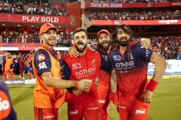RCB vs MI 2 wicket win