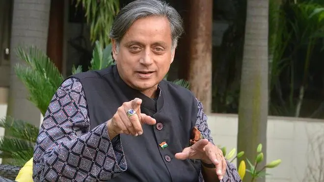 शशि थरूर